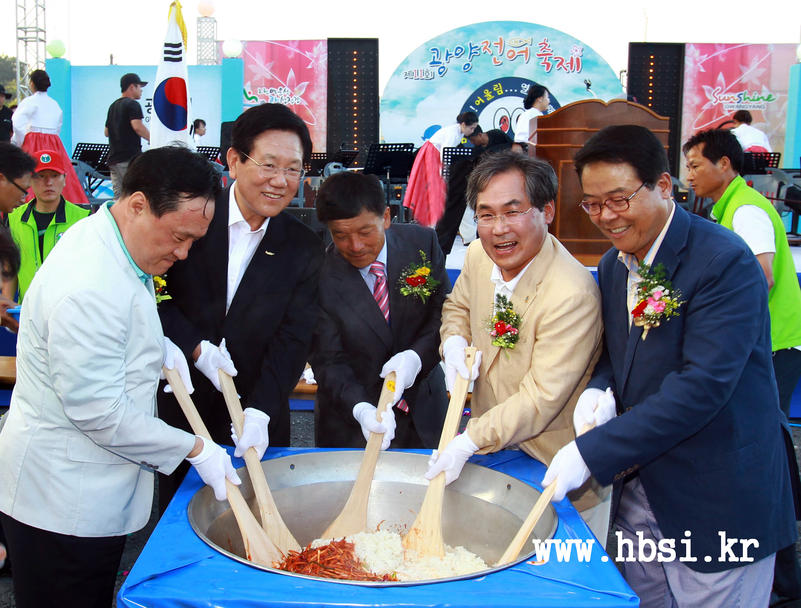 첨부이미지