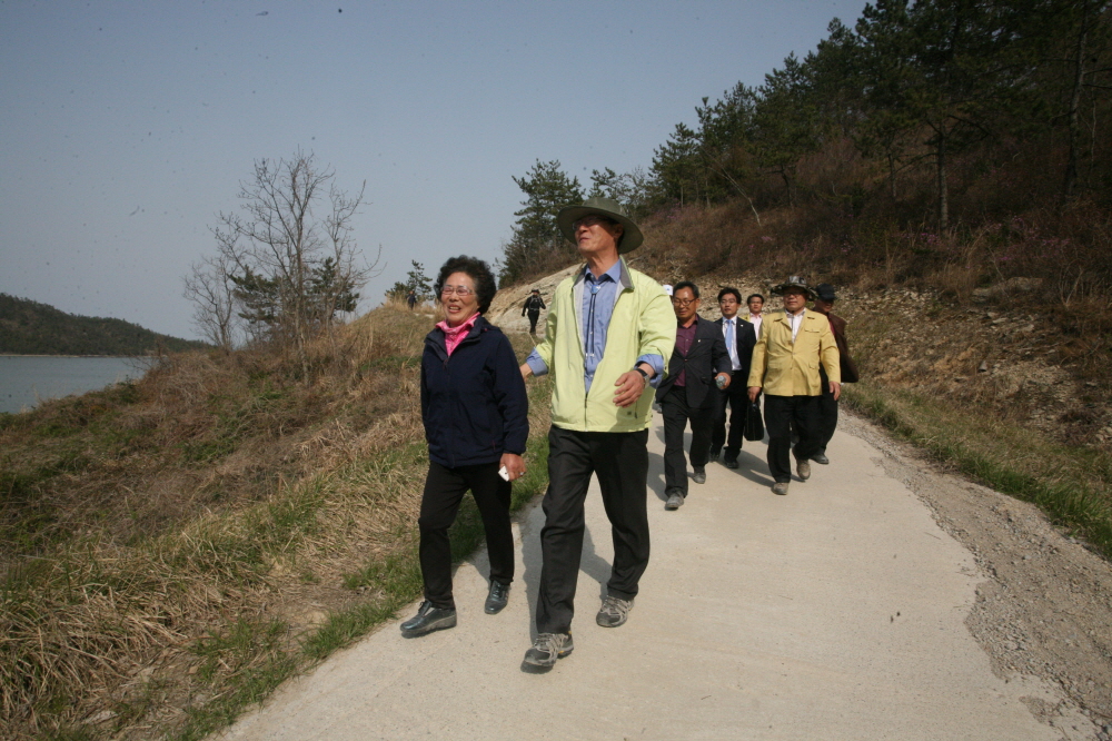 첨부이미지